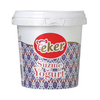 Eker yoğurt 900 gr süzme kova